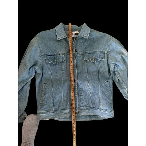 1980's Vintage Unisex Disney Mickey Mouse embroidered Medium Denim Jean Jacket - Picture 5 of 11